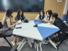 天津外国语大学语链世界团队研发AI小语种教学平